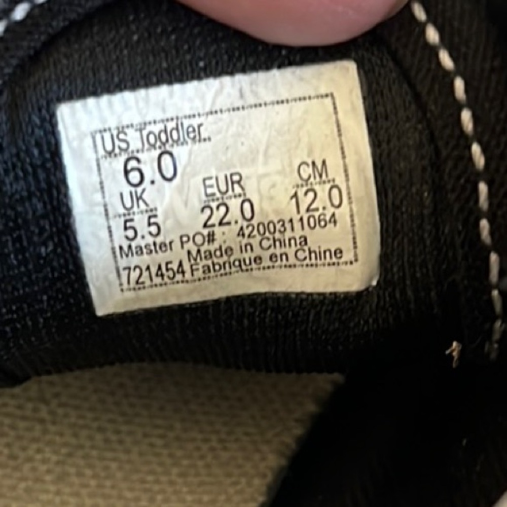 Kids Vans Black Sneakers - Picture 4 of 5